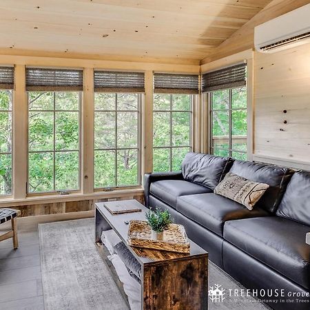 The Blackjack Oak In Treehouse Grove At Norton Creek جاتلينبرج المظهر الخارجي الصورة